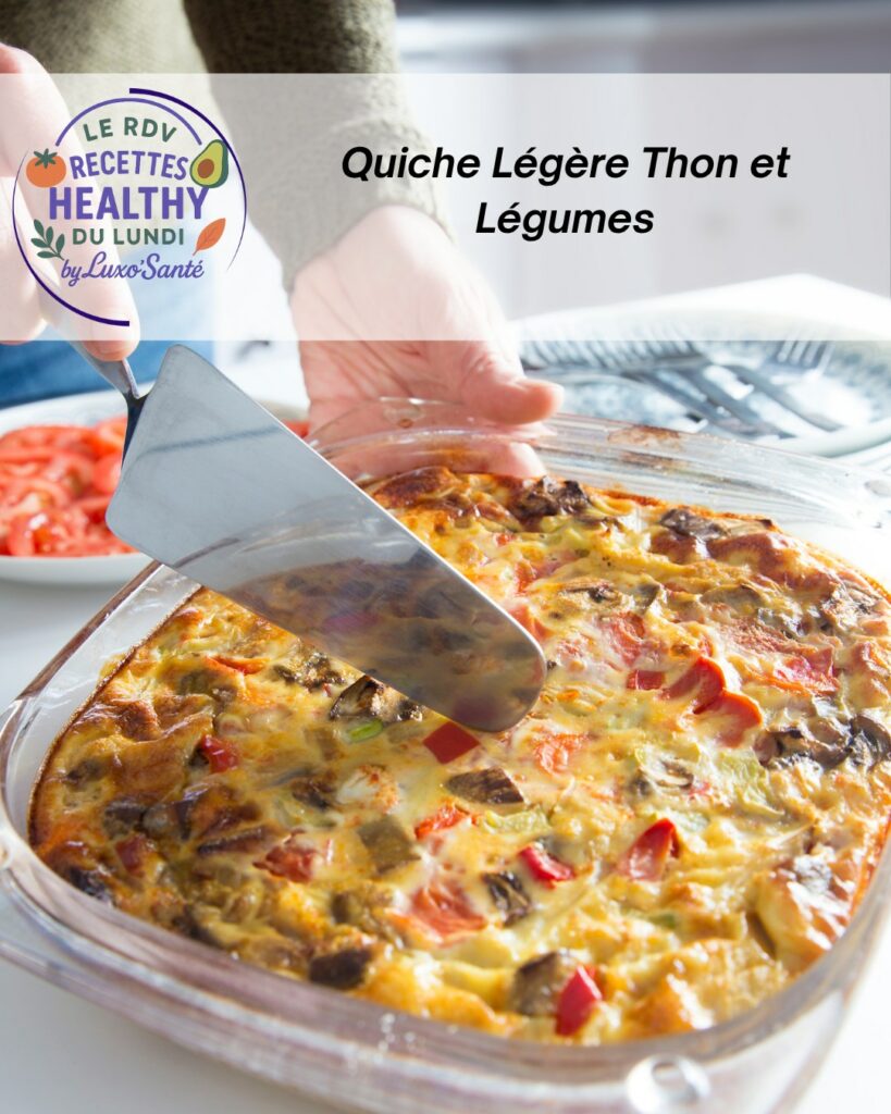 Quiche légère au thon et aux légumes, sans pâte, sur assiette