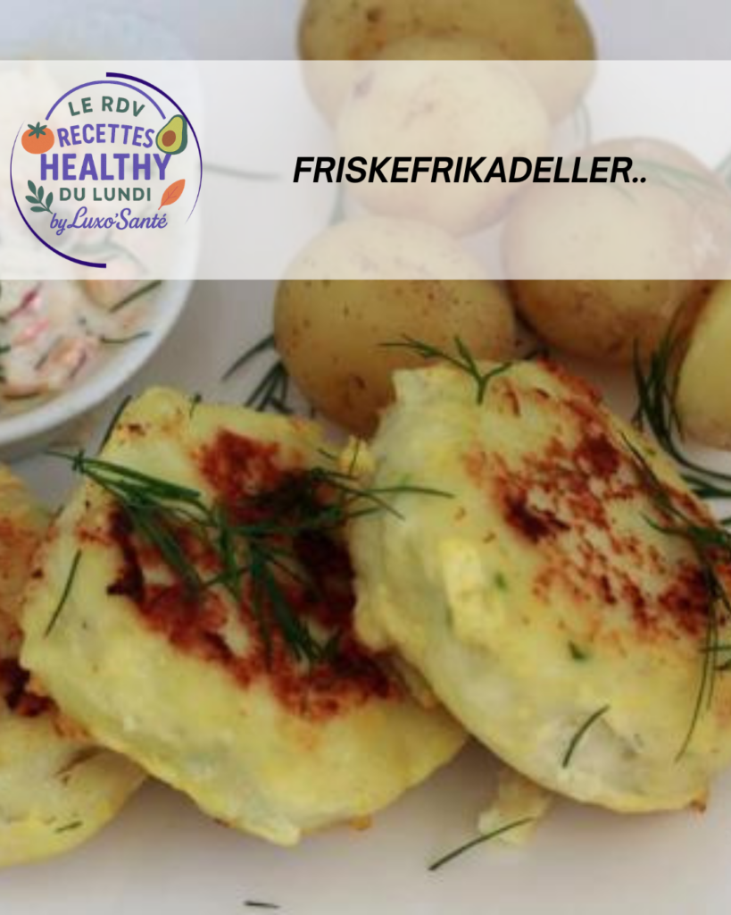 Fiskefrikadeller, croquettes de cabillaud à la danoise, dressées sur assiette avec aneth frais