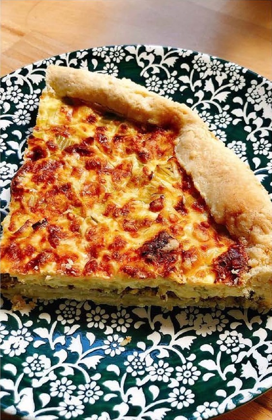 Tarte aux poireaux et comté