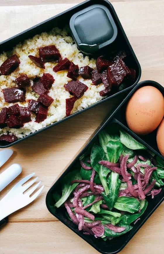 Lunch box rapide œufs, betterave et semoule
