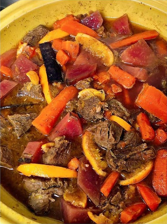 Tajine de bœuf à la betterave et à l’orange