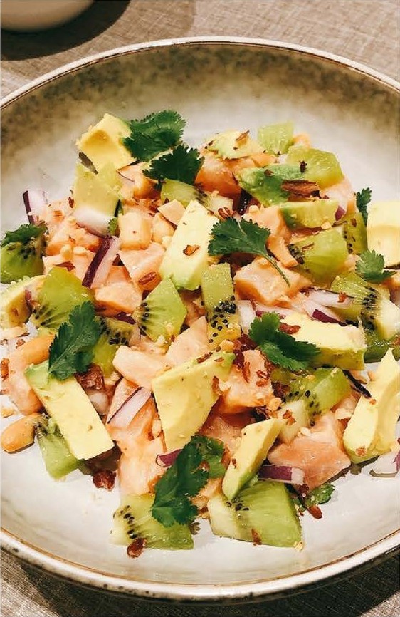 Ceviche de saumon, avocat et kiwi