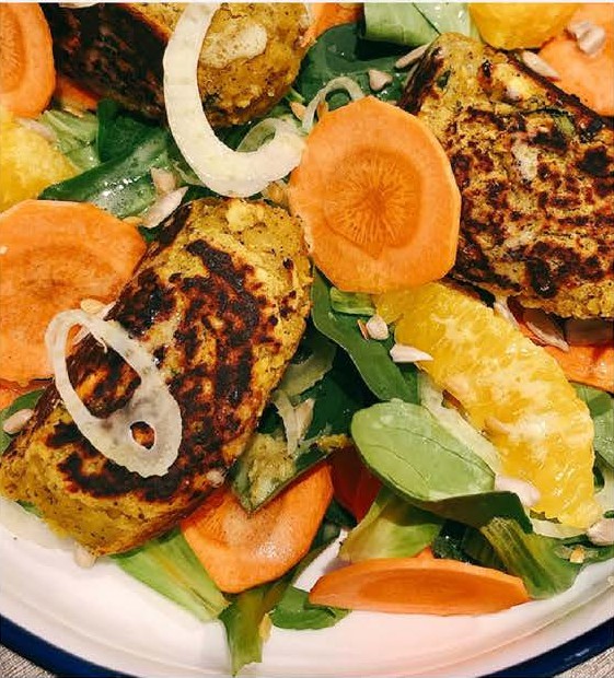 Croquettes de lentilles corail et salade de fenouil